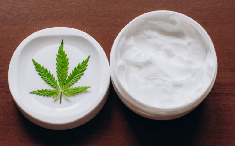 CBD Cream – Know Why and How to Apply It